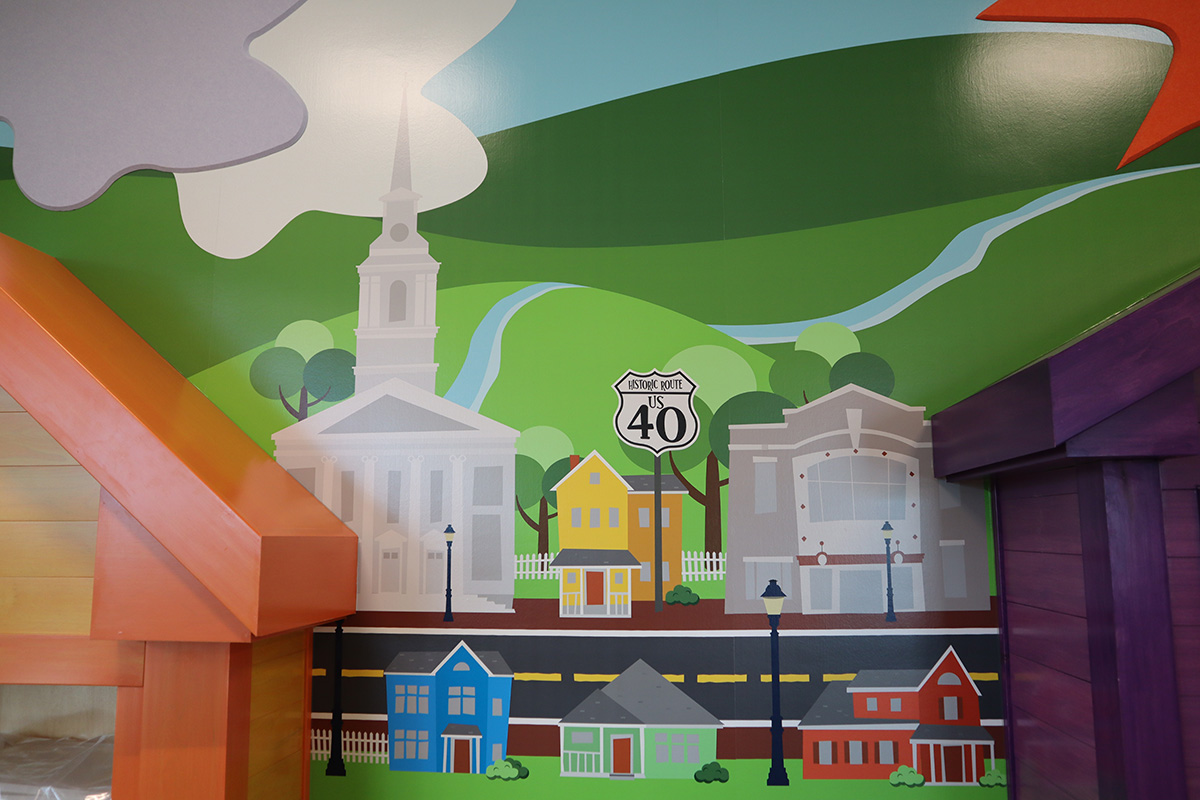 A colorful mural featuring Middletown on Route 40