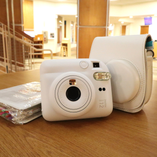 Instant Camera - Summer Challenge 2025 Prize
